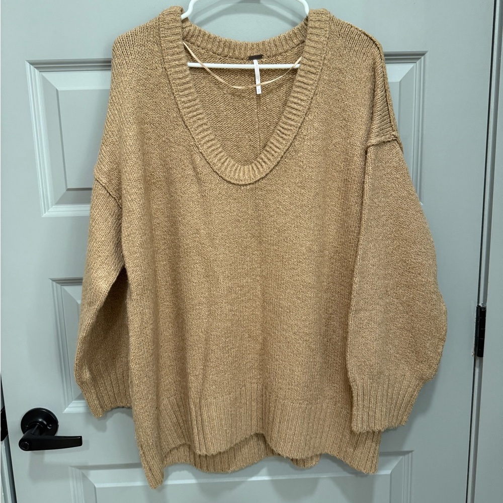 Free People Sweater - Tan